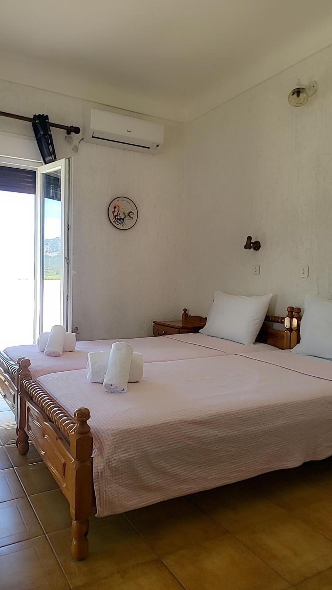 Hotel Ireon Beach Samos Town Exterior photo