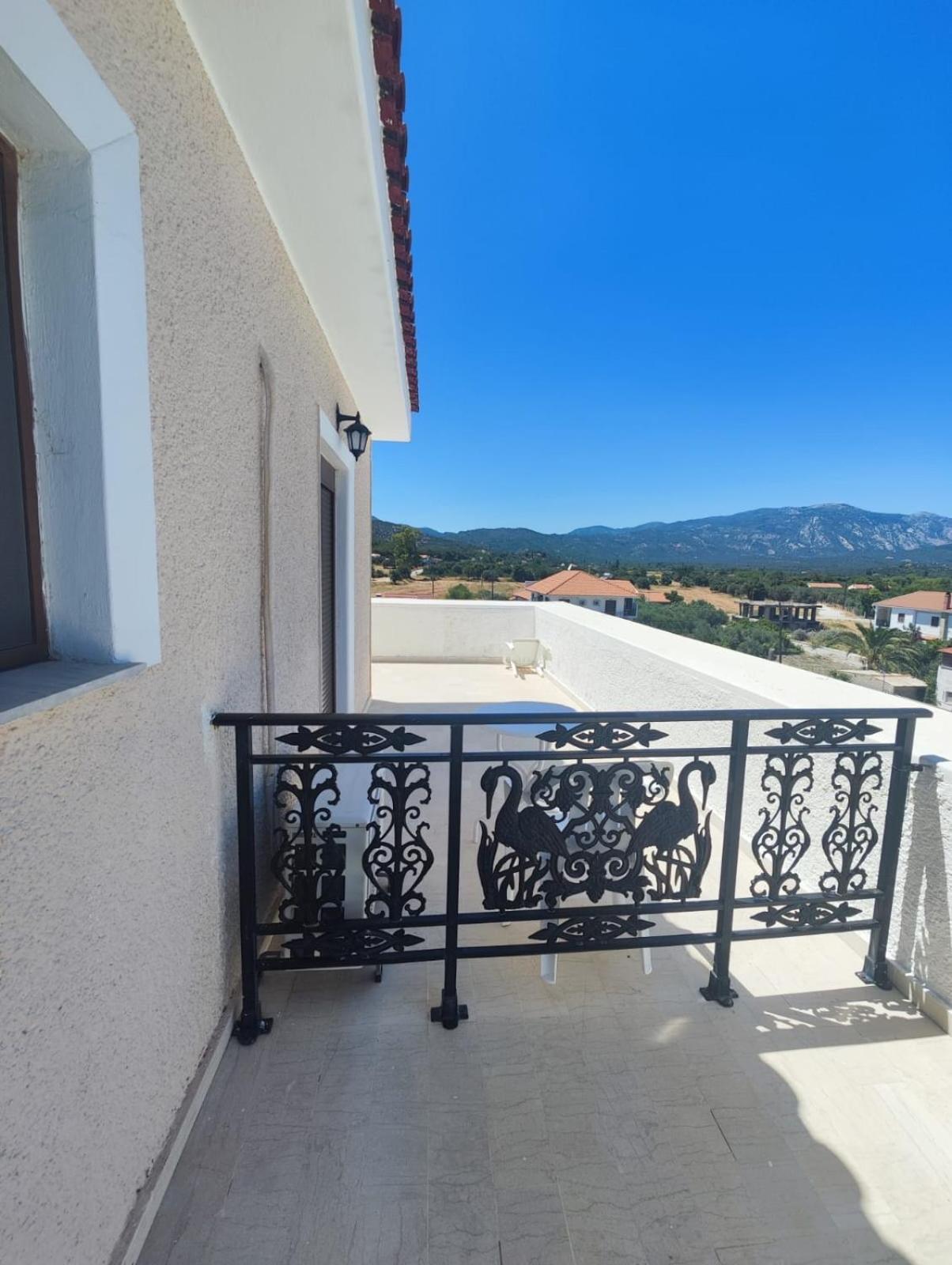 Hotel Ireon Beach Samos Town Exterior photo